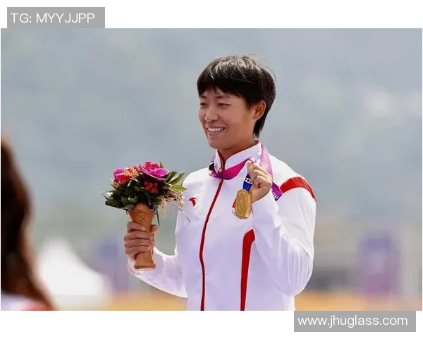 上海乒乓球队在世锦赛上的拼搏历程与荣耀时刻全景回顾 上海乒乓球队在世锦赛上的拼搏历程与荣耀时刻全景回顾