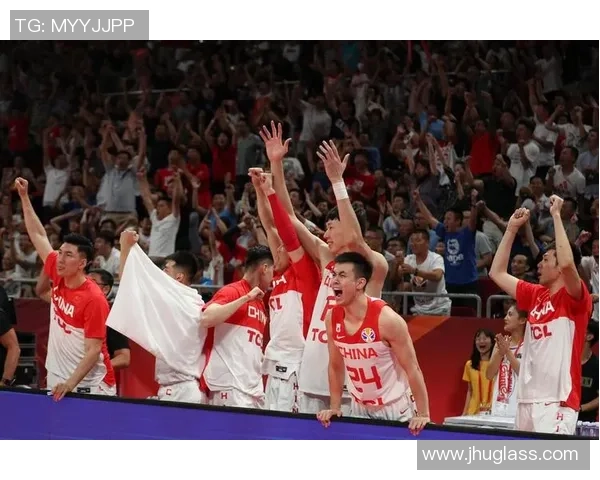 上海篮球队在世界杯积分榜上以94分稳居第一名展现强劲实力