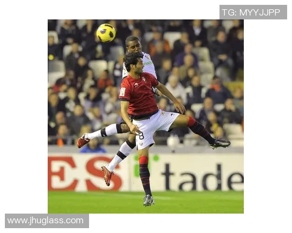 9号足球明星苏的传奇之路与辉煌成就揭秘