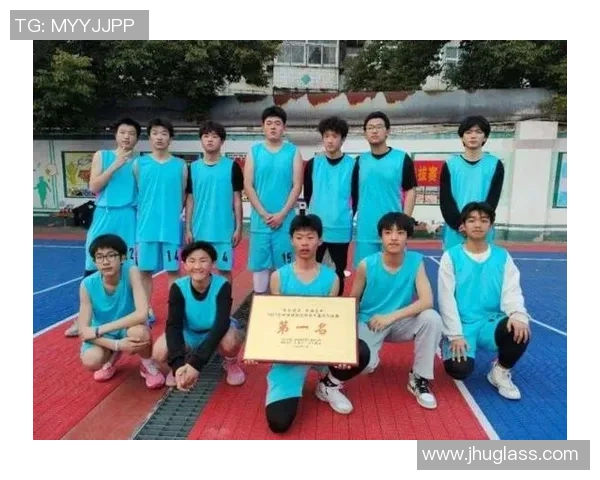 深圳篮球队在篮球团队协作排行榜中荣获第七名展现出色团队精神与默契配合