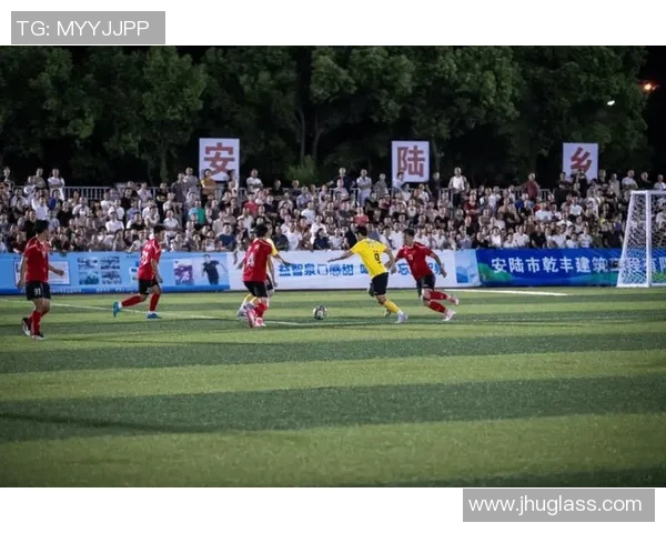 寻找志同道合的足球球友一起畅享绿茵场上的激情与快乐 寻找志同道合的足球球友一起畅享绿茵场上的激情与快乐